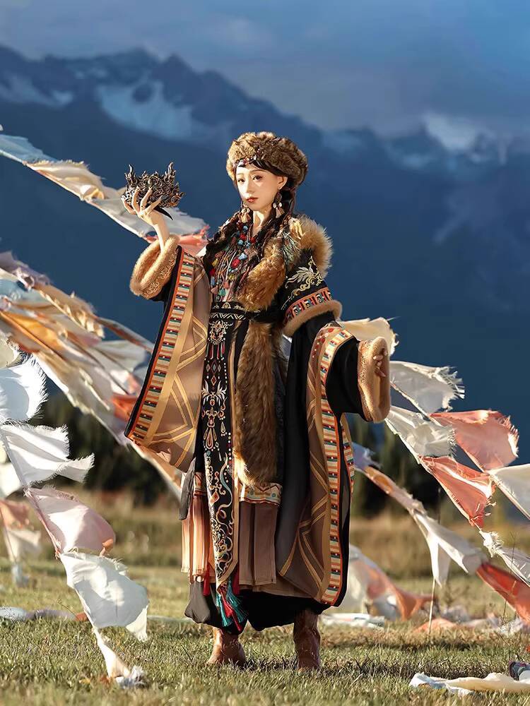 Travel Photography Series Tibe - đánh giá và giá Ethnic Clothing & Online Fashion Store Khaadi Uk