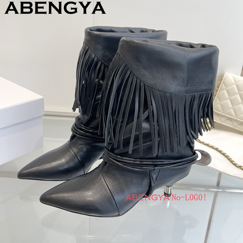 Suede Leather Edge Tassel Desi - đánh giá và giá Ethnic Fashion Week