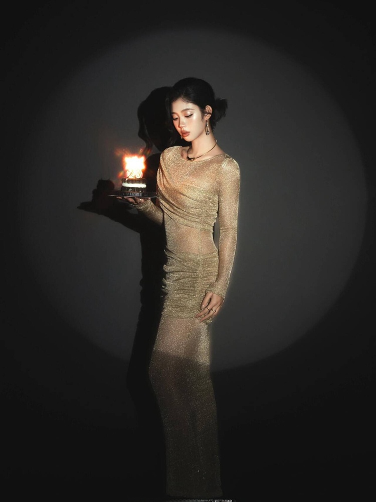 Personal Portrait Image Photo  - đánh giá và giá Ethnic Fashion Images