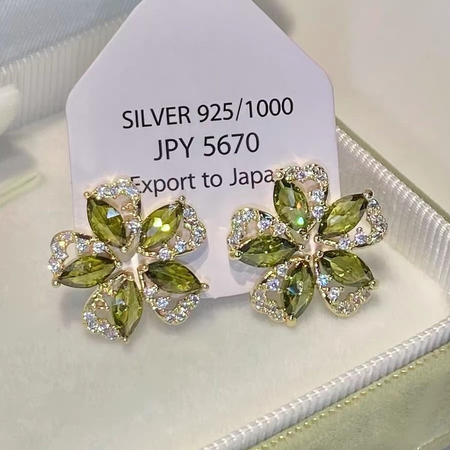 Forest Style Olive Green Zirco - đánh giá và giá Ethnic Fashion Wear For Women