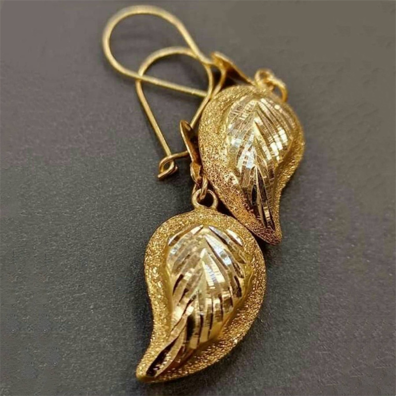Ethnic Gold Color Dangle Women - đánh giá và giá Ethnic Fashion Wear For Women